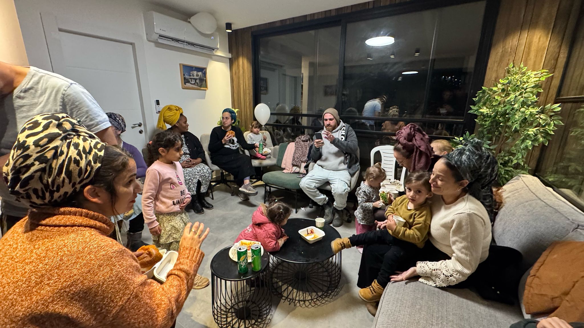 שכונה חדשה, קהילה חדשה – טל מנשה מתרחבת!